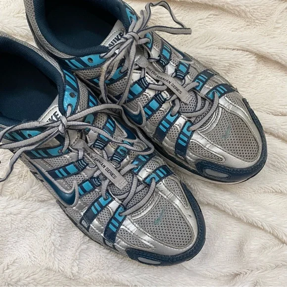 Nike P-6000 vintage sneakers Armory Navy/Flat Silver Sz 7.5 - Picture 3 of 6